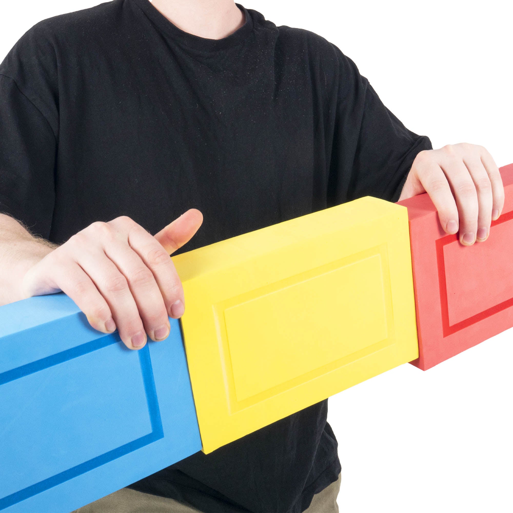 Status foam cigar box action shot